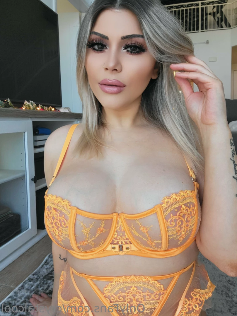 Crystal [ crystalcool ] Onlyfans leaked photo 12669458 on Hotleaks.tv