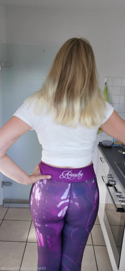 Masked Curvy Goddess [ maskedcurvygoddess ] Onlyfans leaked photo 11035483 on Hotleaks.tv