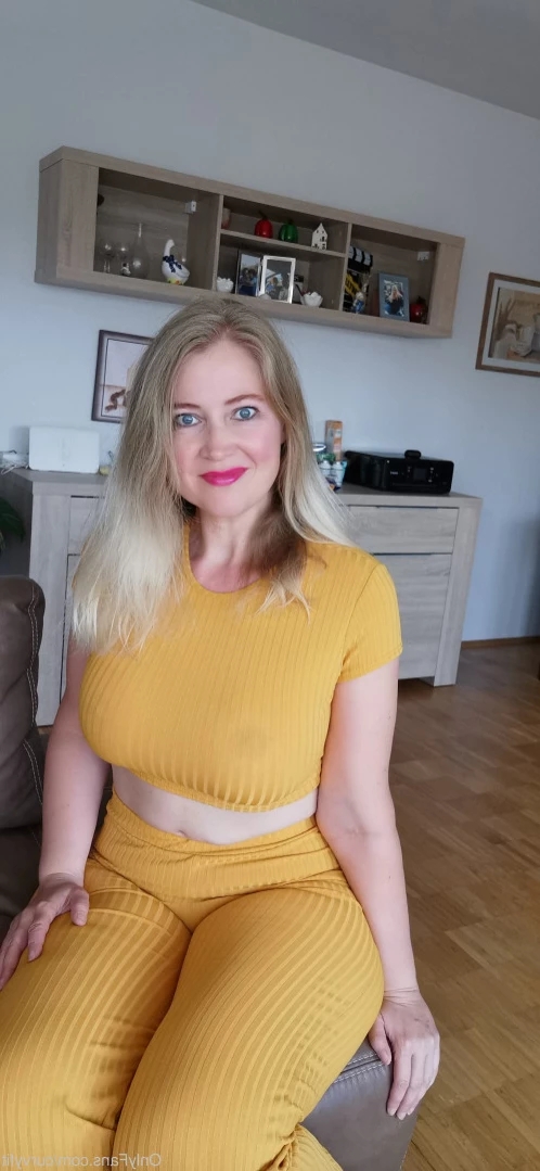 Masked Curvy Goddess [ maskedcurvygoddess ] Onlyfans leaked photo 12289604 on Hotleaks.tv