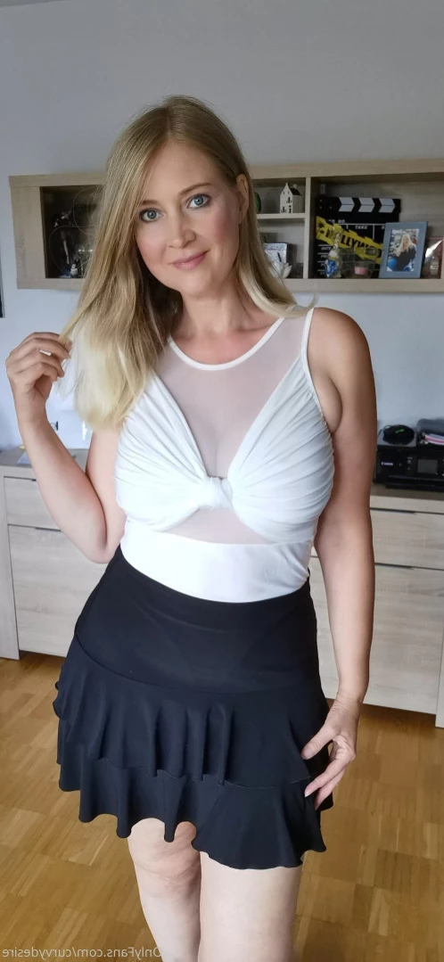 Masked Curvy Goddess [ maskedcurvygoddess ] Onlyfans leaked photo 12769782 on Hotleaks.tv