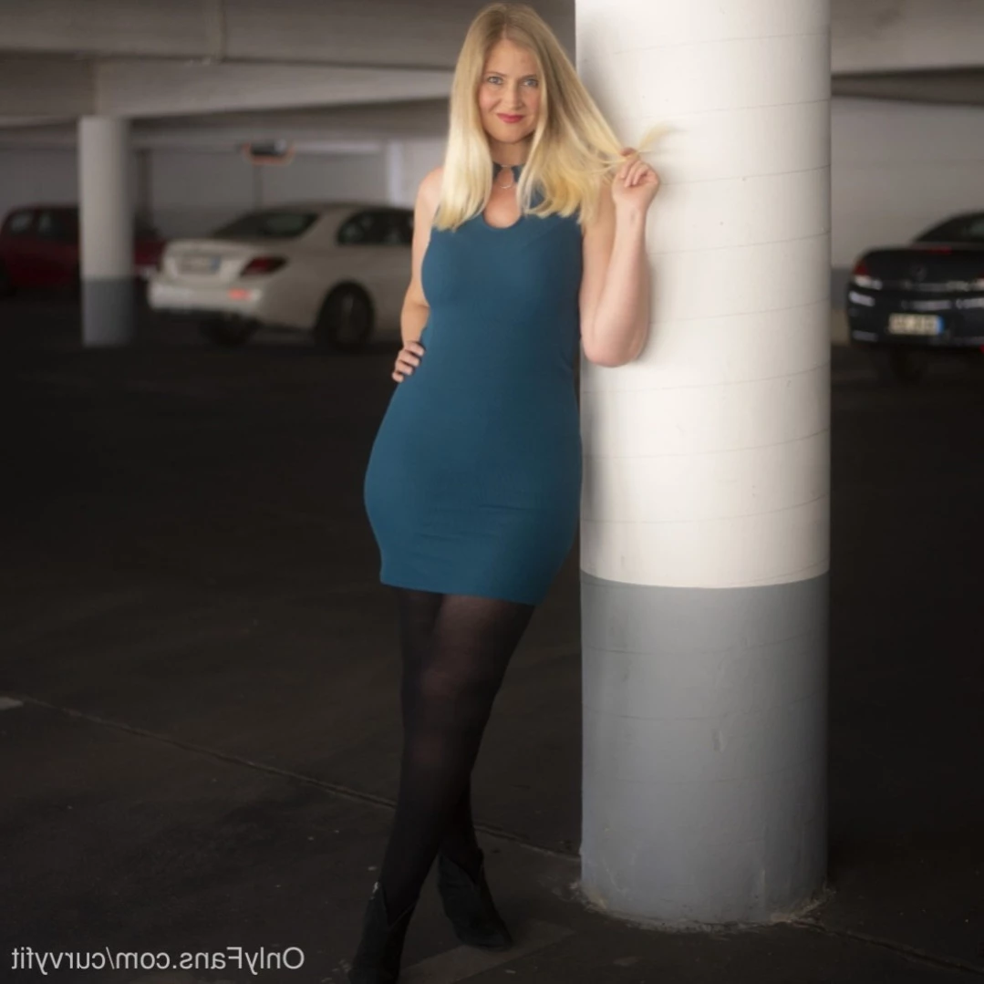 Masked Curvy Goddess [ maskedcurvygoddess ] Onlyfans leaked photo 12770247 on Hotleaks.tv