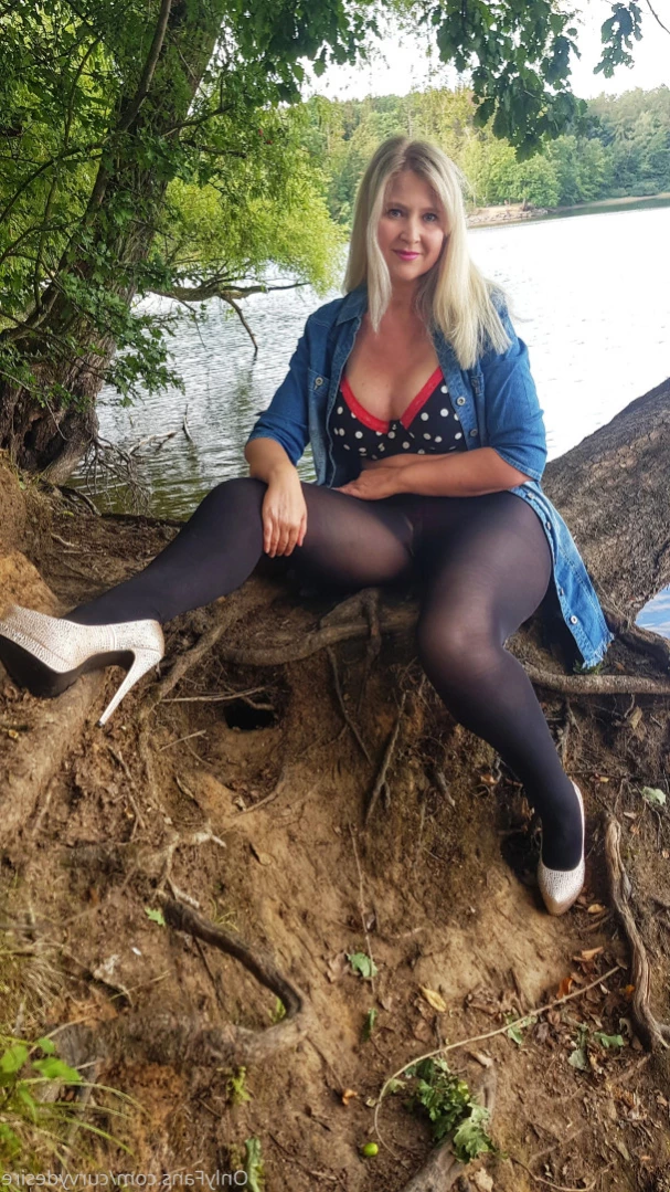 Masked Curvy Goddess [ maskedcurvygoddess ] Onlyfans leaked photo 12770459 on Hotleaks.tv
