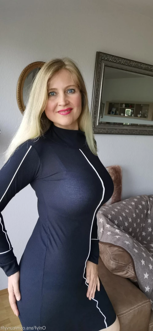 Masked Curvy Goddess [ maskedcurvygoddess ] Onlyfans leaked photo 12770858 on Hotleaks.tv