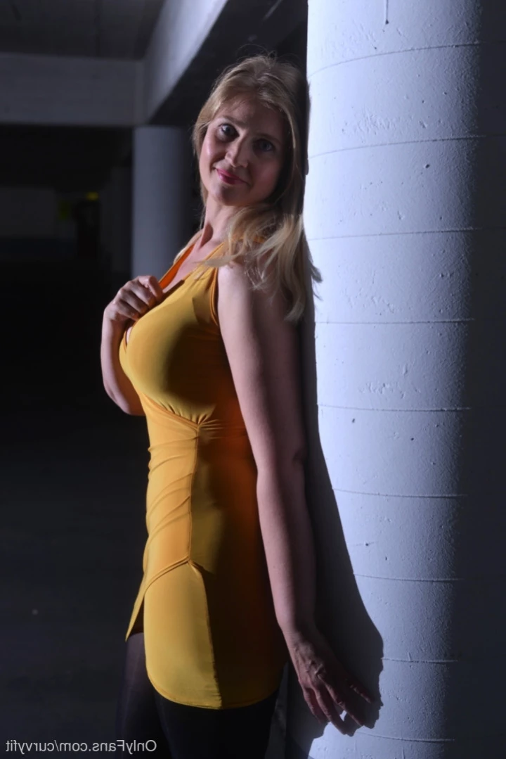 Masked Curvy Goddess [ maskedcurvygoddess ] Onlyfans leaked photo 12771036 on Hotleaks.tv