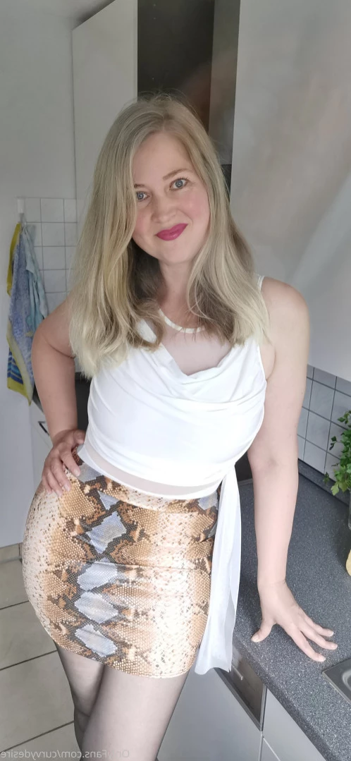 Masked Curvy Goddess [ maskedcurvygoddess ] Onlyfans leaked photo 12771458 on Hotleaks.tv
