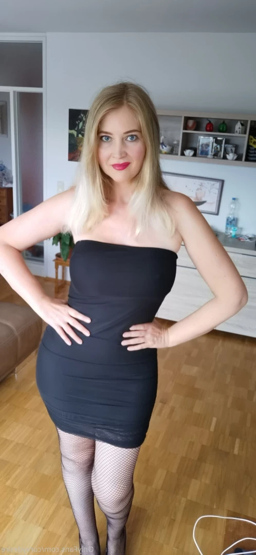 Masked Curvy Goddess [ maskedcurvygoddess ] Onlyfans leaked photo 12771542 on Hotleaks.tv