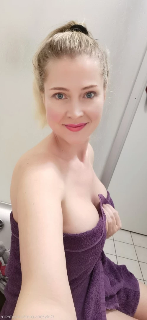 Masked Curvy Goddess [ maskedcurvygoddess ] Onlyfans leaked photo 12771721 on Hotleaks.tv
