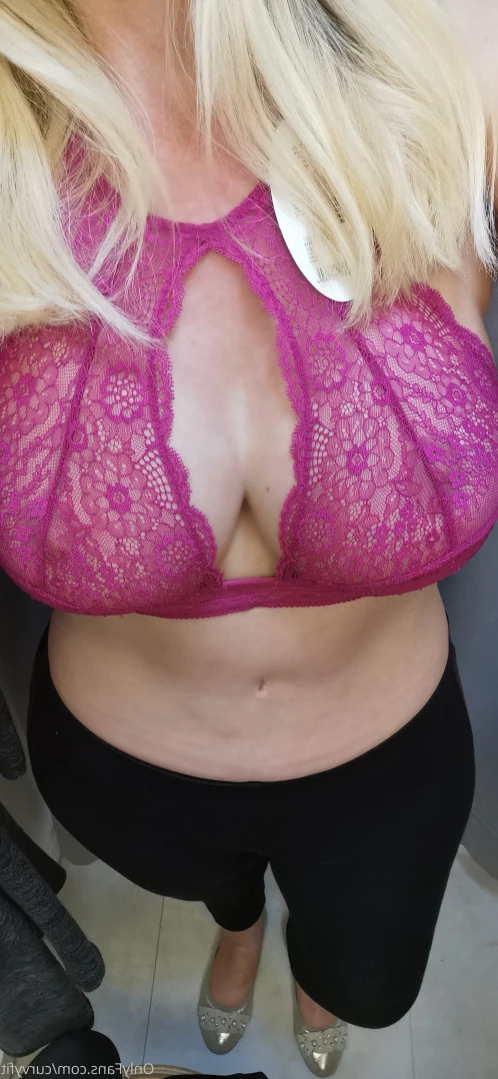 Masked Curvy Goddess [ maskedcurvygoddess ] Onlyfans leaked photo 12895149 on Hotleaks.tv
