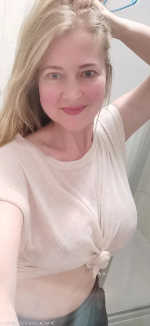 Masked Curvy Goddess [ maskedcurvygoddess ] Onlyfans leaked photo 13203930 on Hotleaks.tv