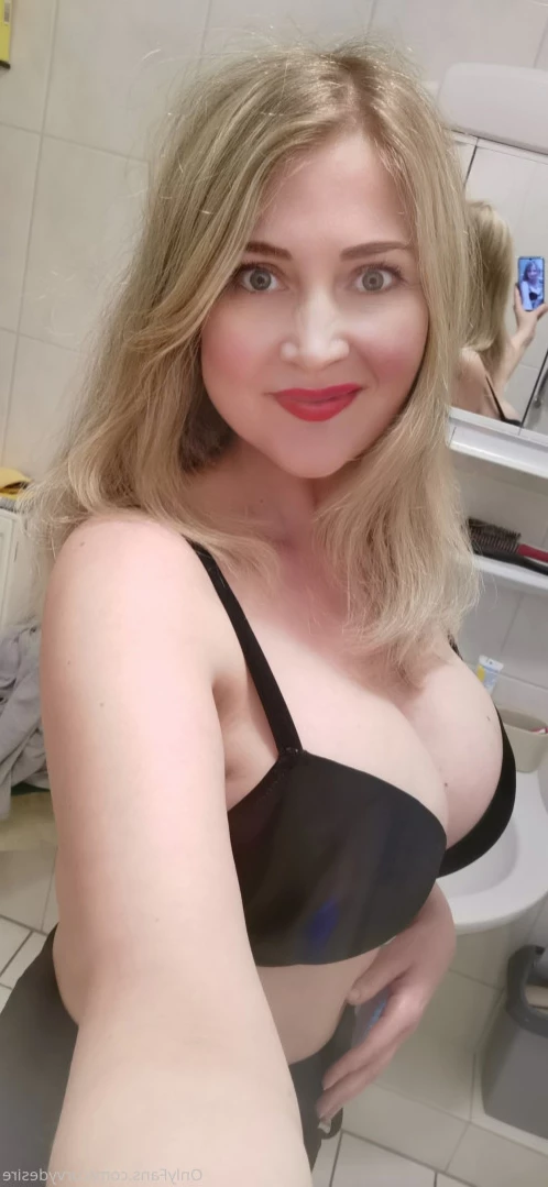 Masked Curvy Goddess [ maskedcurvygoddess ] Onlyfans leaked photo 13486701 on Hotleaks.tv