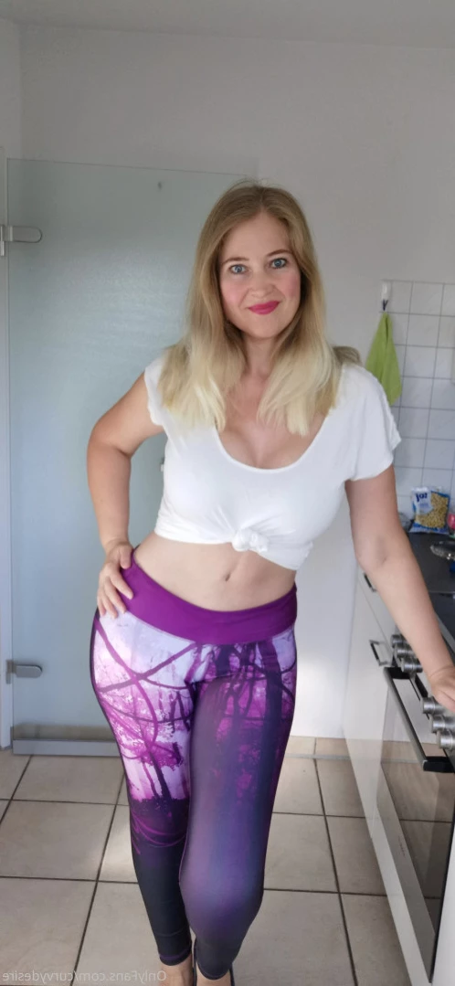Masked Curvy Goddess [ maskedcurvygoddess ] Onlyfans leaked photo 15018840 on Hotleaks.tv