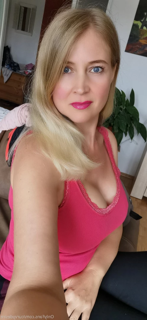 Masked Curvy Goddess [ maskedcurvygoddess ] Onlyfans leaked photo 15191322 on Hotleaks.tv