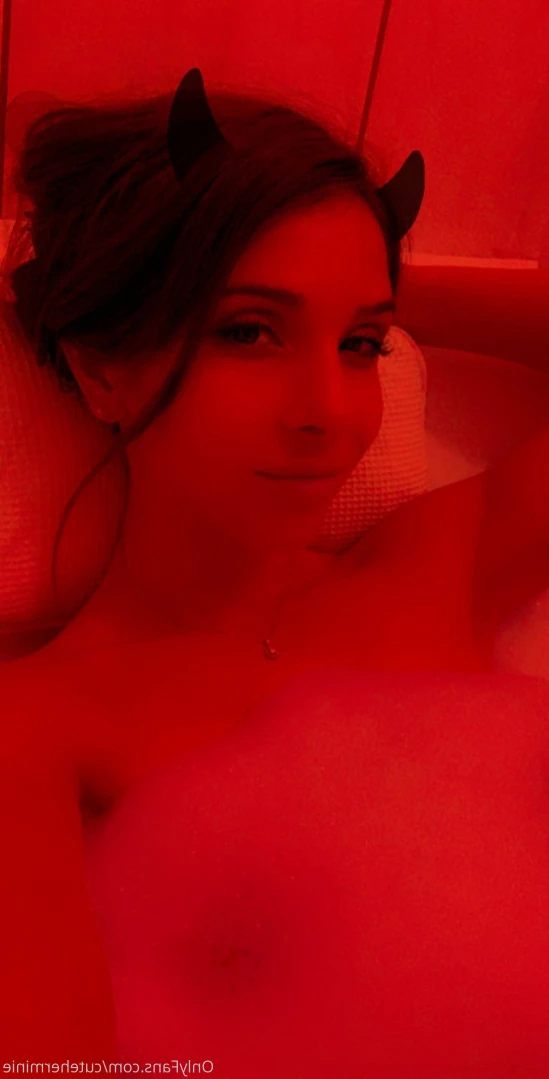 cuteherminie Onlyfans leaked photo 15334084 on Hotleaks.tv