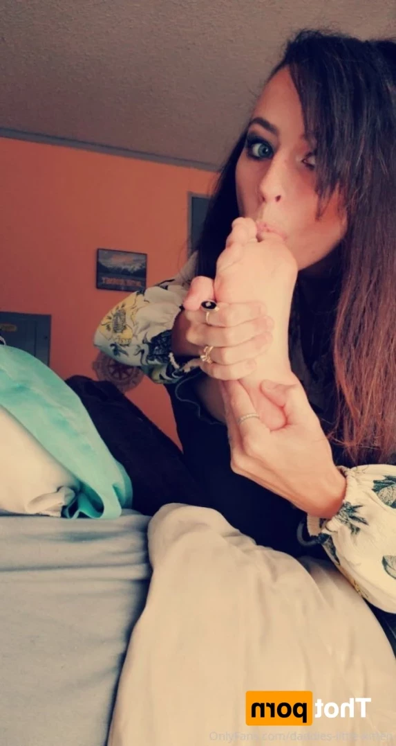 daddies-little-kitten Onlyfans leaked photo 10895415 on Hotleaks.tv
