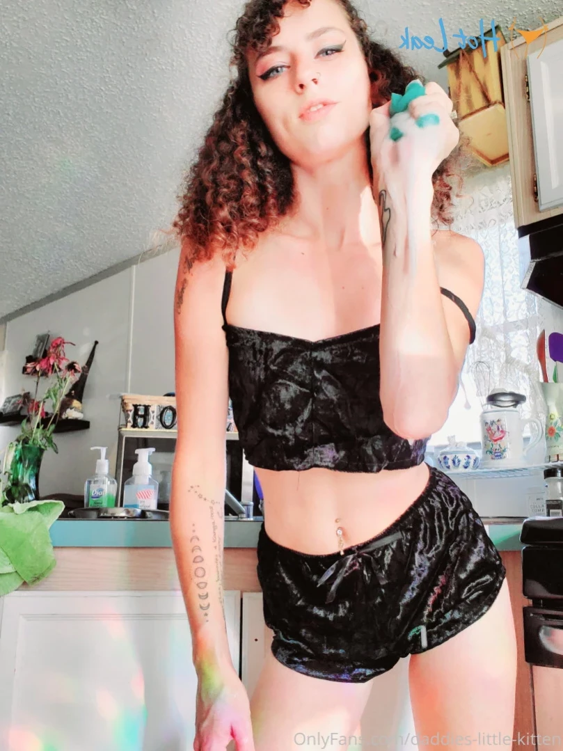 daddies-little-kitten Onlyfans leaked photo 13699599 on Hotleaks.tv