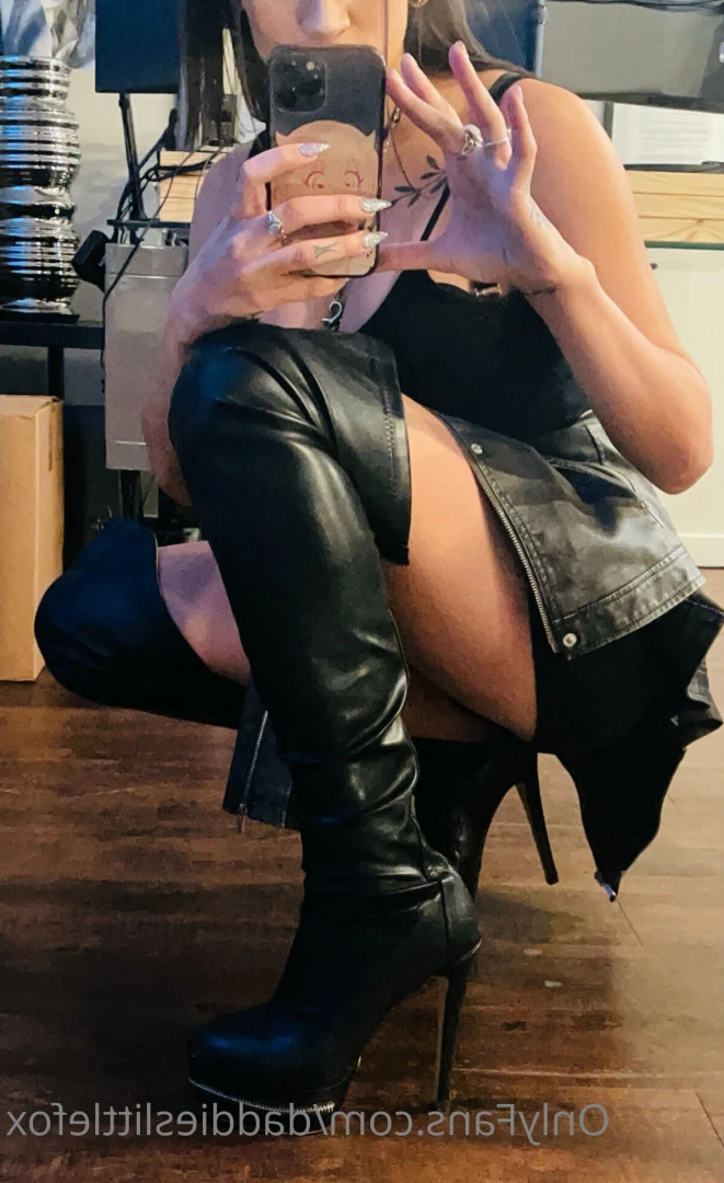 Fox 🦊 ✨👑 Top 2% [ daddieslittlefox ] Onlyfans leaked photo 8737451 on Hotleaks.tv