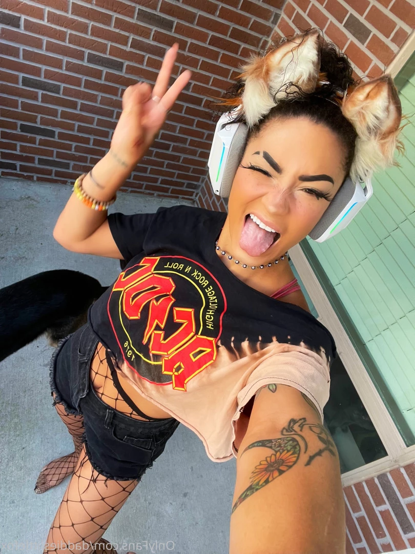 Fox 🦊 ✨👑 Top 2% [ daddieslittlefox ] Onlyfans leaked photo 8737952 on Hotleaks.tv