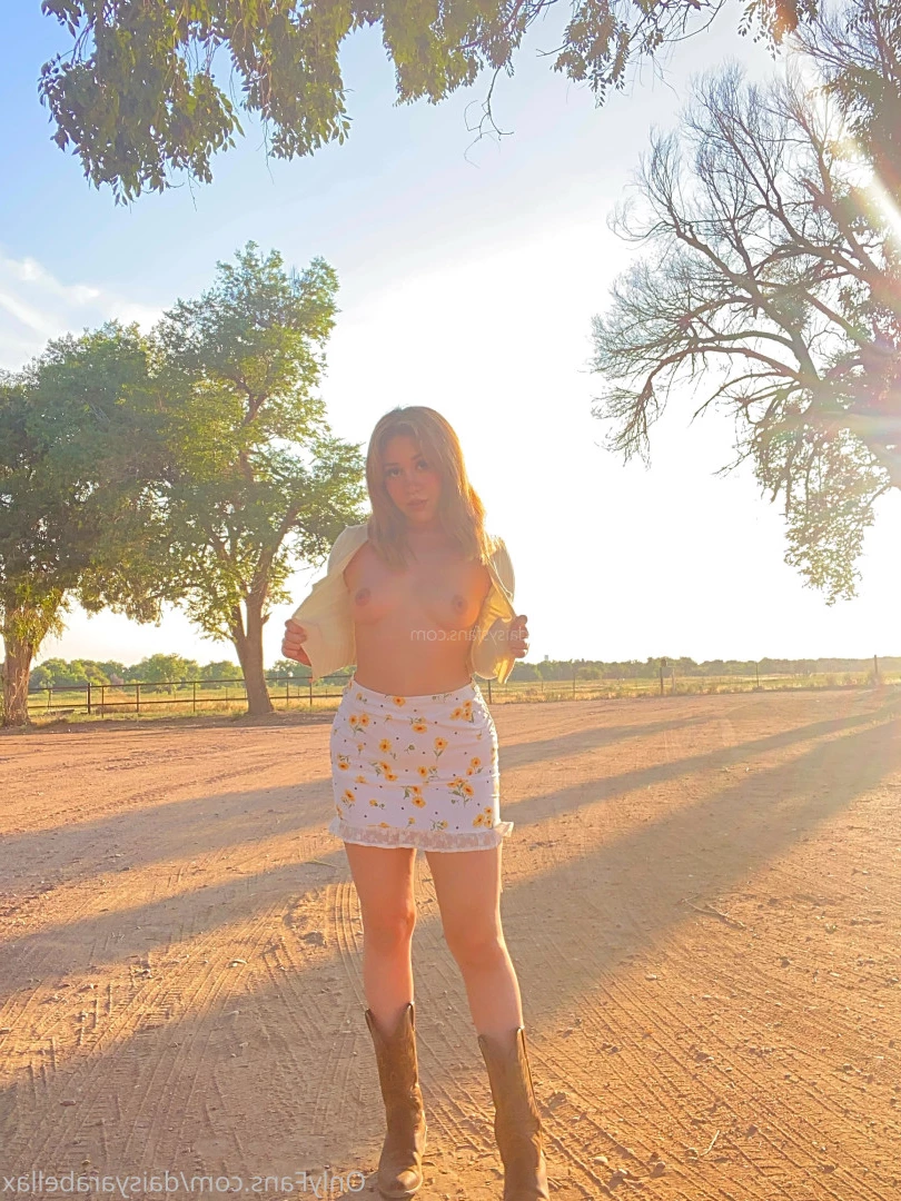 Daisy Arabella [ daisyarabellax ] Onlyfans leaked photo 8759534 on Hotleaks.tv