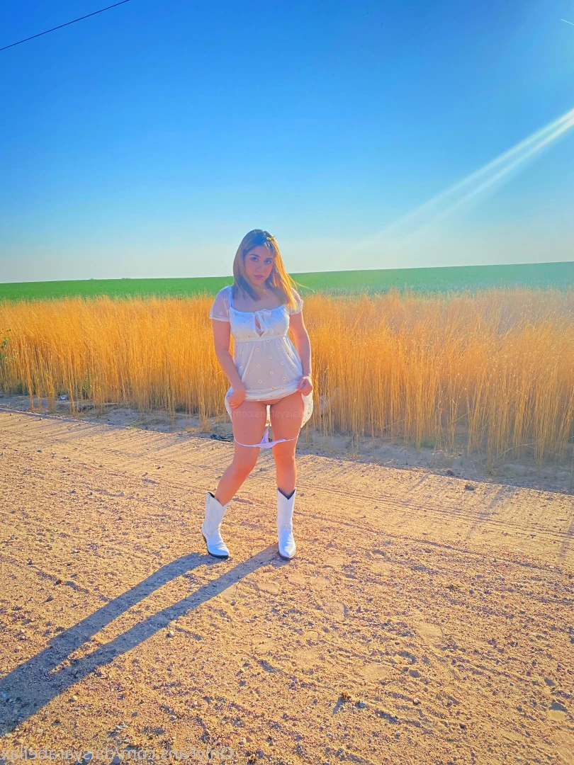 Daisy Arabella [ daisyarabellax ] Onlyfans leaked photo 8768302 on Hotleaks.tv