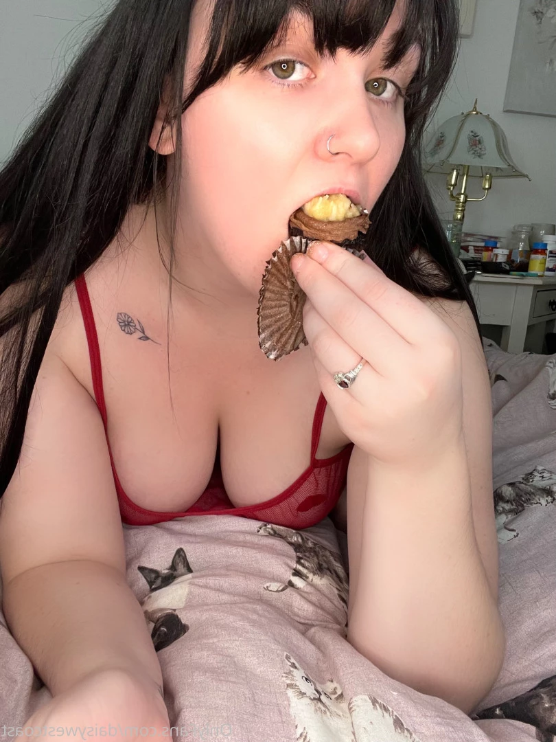 daisy 🌼 NO new content after January 1st [ daisywestcoast ] Onlyfans leaked photo 9109026 on Hotleaks.tv