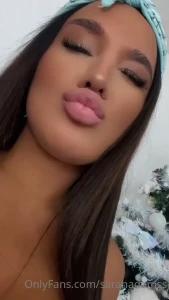 10444199