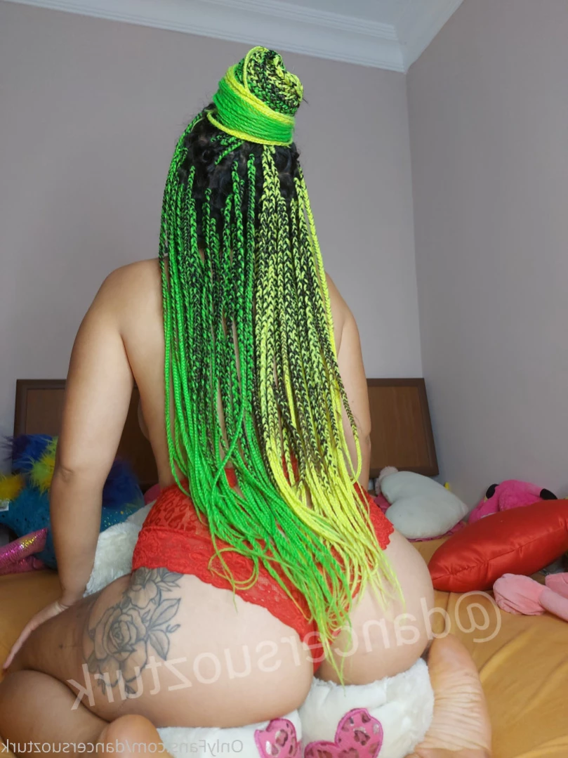 Su Öztürk [ dancersuozturk ] Onlyfans leaked photo 11986924 on Hotleaks.tv