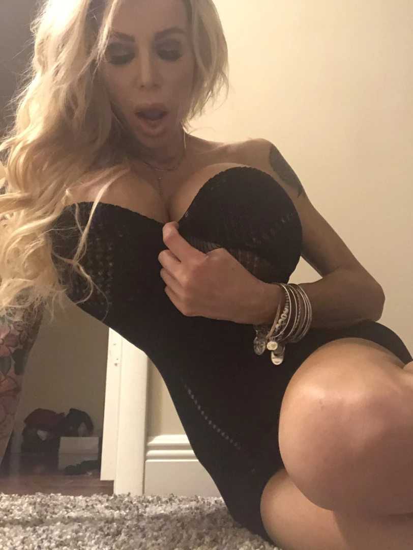 Danielle Derek [ daniellederekxo ] Onlyfans leaked photo 8651290 on Hotleaks.tv