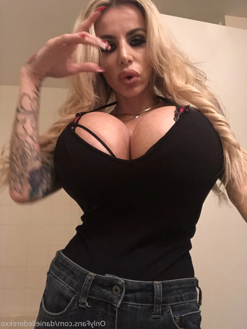 Danielle Derek [ daniellederekxo ] Onlyfans leaked photo 8662702 on Hotleaks.tv