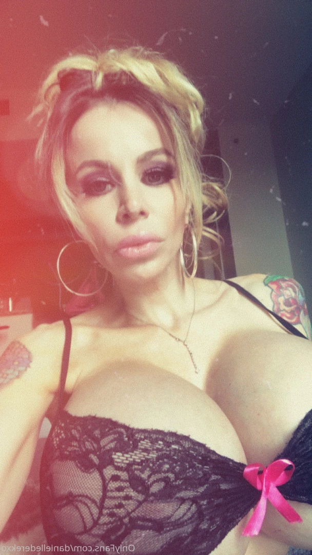 Danielle Derek [ daniellederekxo ] Onlyfans leaked photo 8662951 on Hotleaks.tv