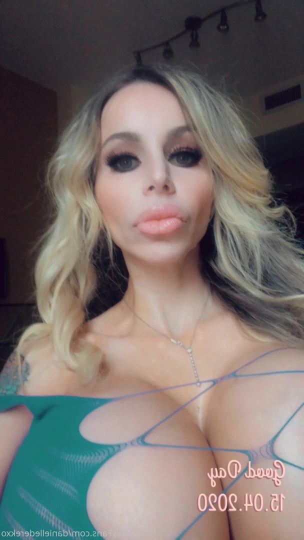 Danielle Derek [ daniellederekxo ] Onlyfans leaked photo 8667720 on Hotleaks.tv