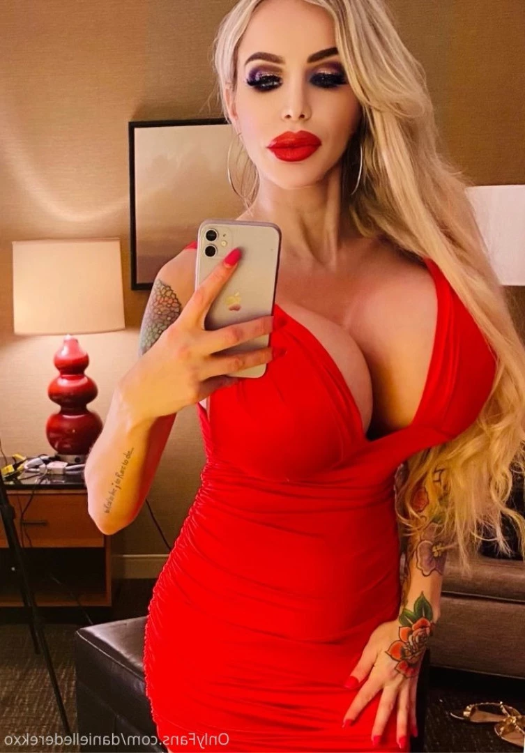 Danielle Derek [ daniellederekxo ] Onlyfans leaked photo 8672759 on Hotleaks.tv