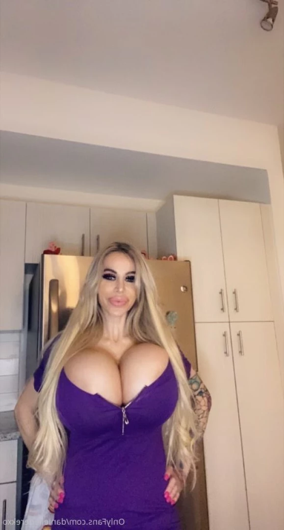 Danielle Derek [ daniellederekxo ] Onlyfans leaked photo 8673190 on Hotleaks.tv