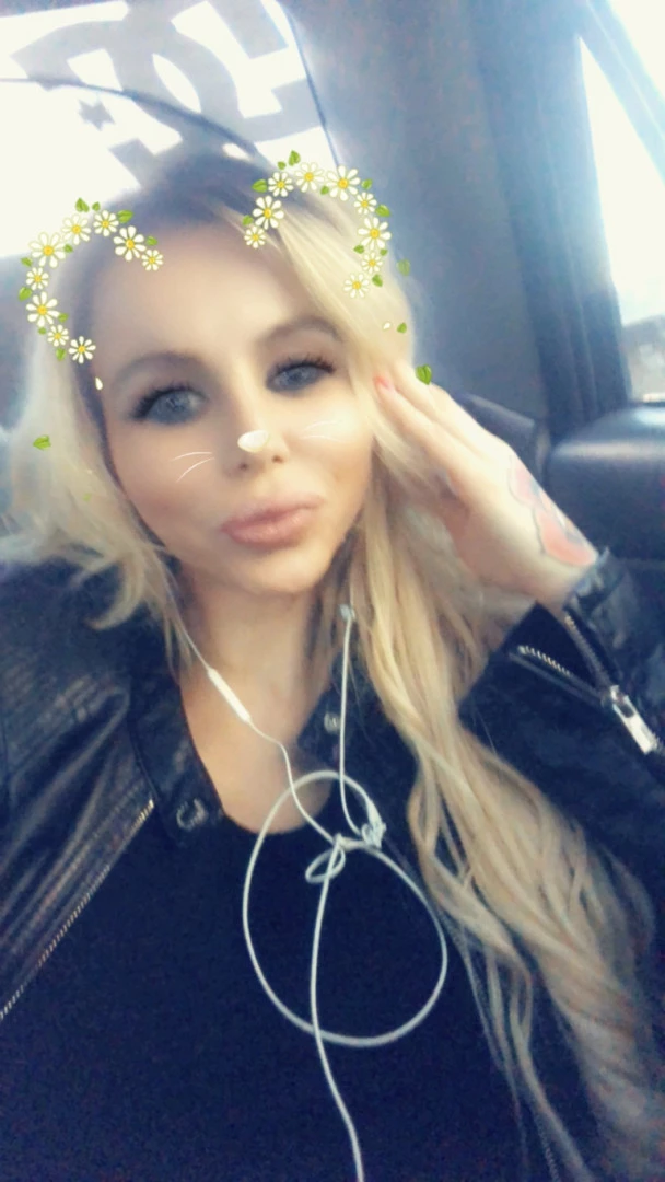 Danielle Derek [ daniellederekxo ] Onlyfans leaked photo 8676371 on Hotleaks.tv