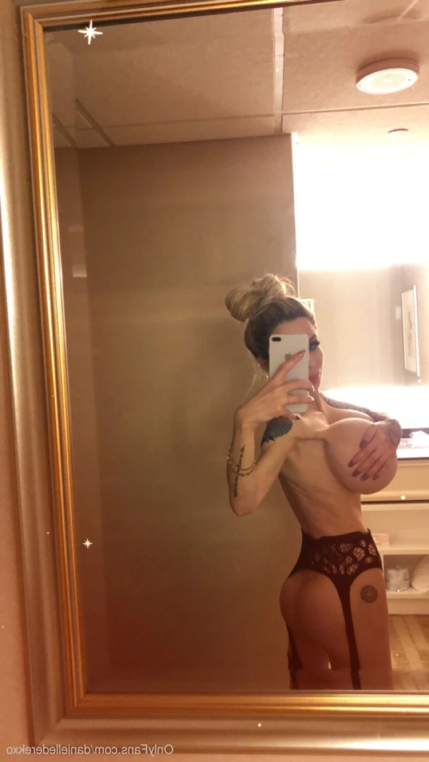 Danielle Derek [ daniellederekxo ] Onlyfans leaked photo 8677642 on Hotleaks.tv