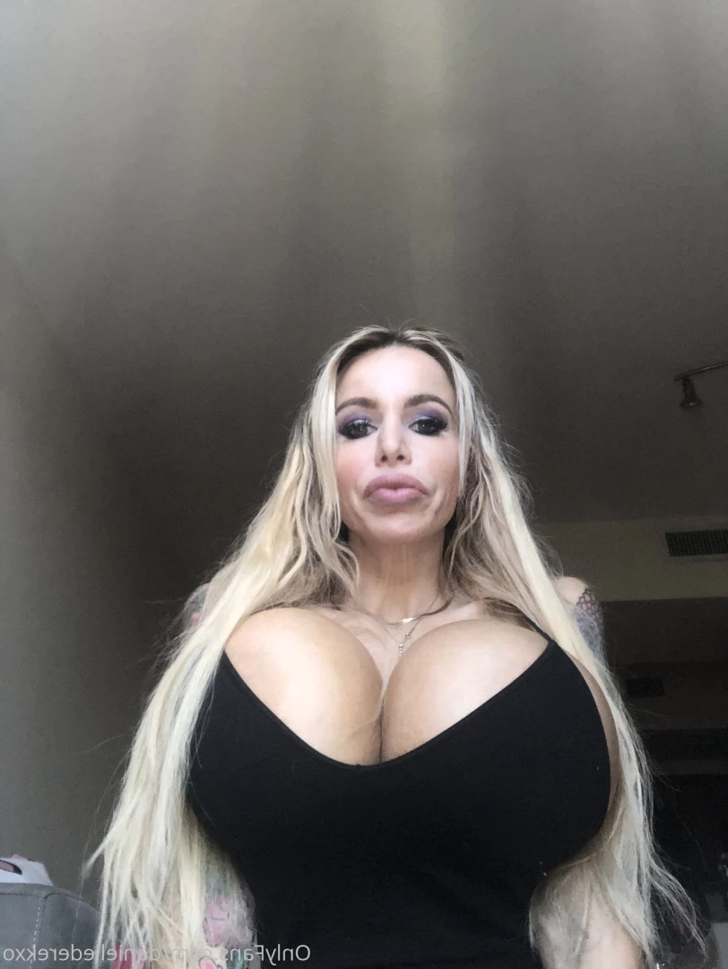 Danielle Derek [ daniellederekxo ] Onlyfans leaked photo 8678449 on Hotleaks.tv