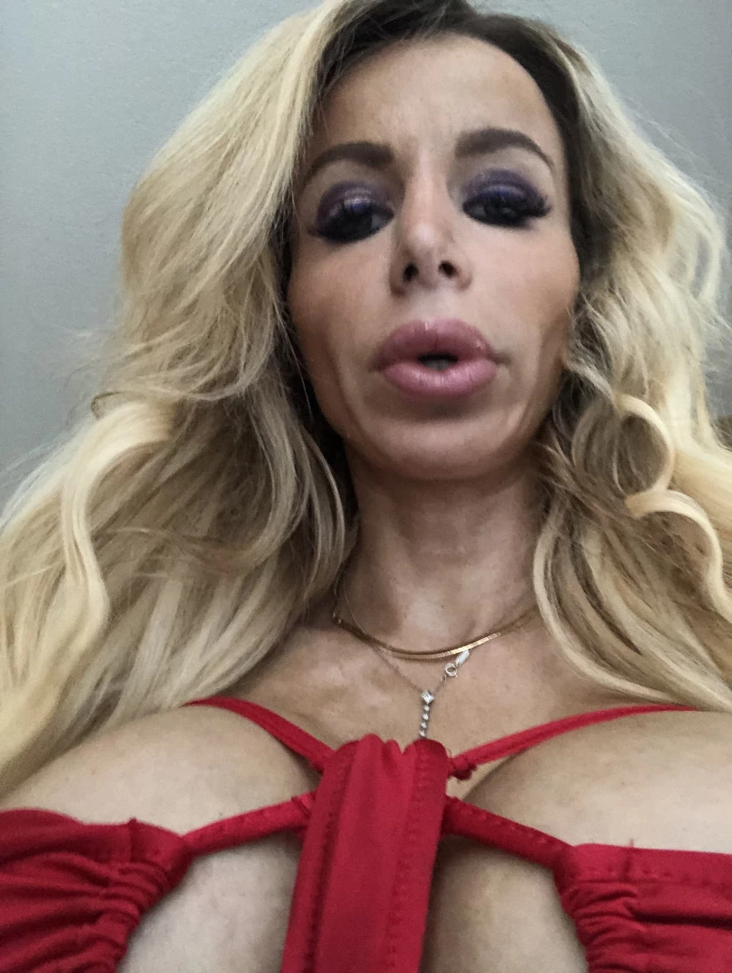 Danielle Derek [ daniellederekxo ] Onlyfans leaked photo 8681749 on Hotleaks.tv