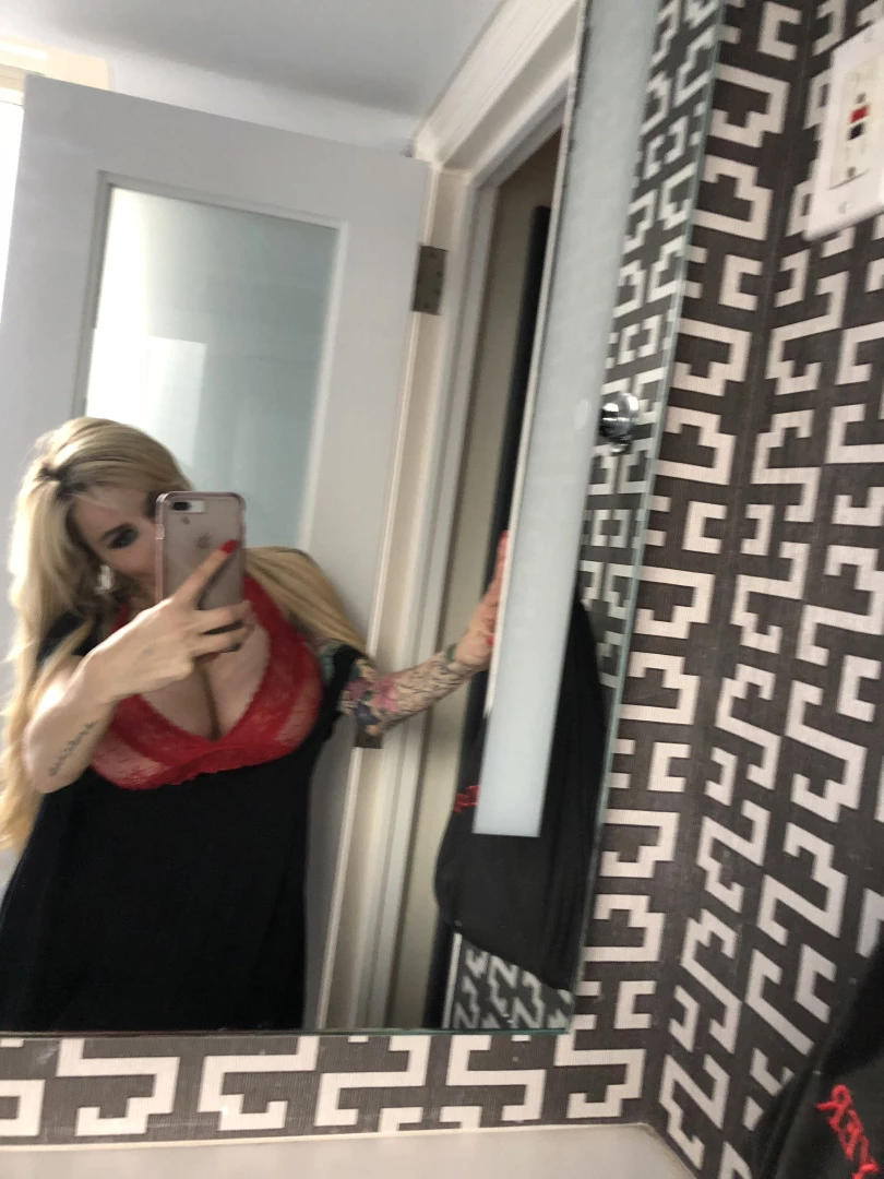 Danielle Derek [ daniellederekxo ] Onlyfans leaked photo 8683227 on Hotleaks.tv