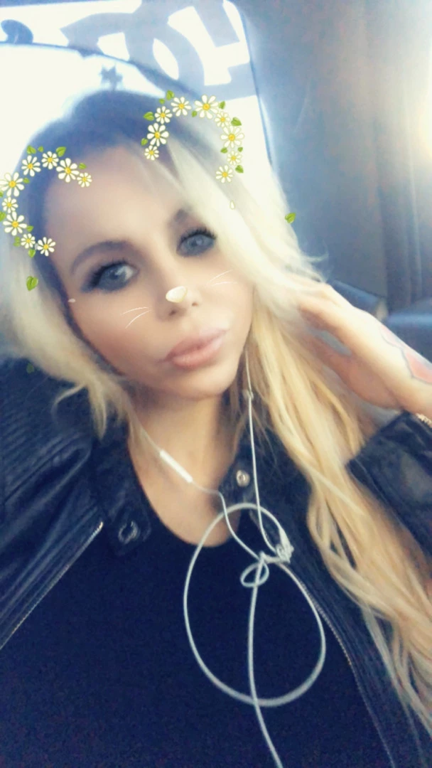 Danielle Derek [ daniellederekxo ] Onlyfans leaked photo 8684388 on Hotleaks.tv