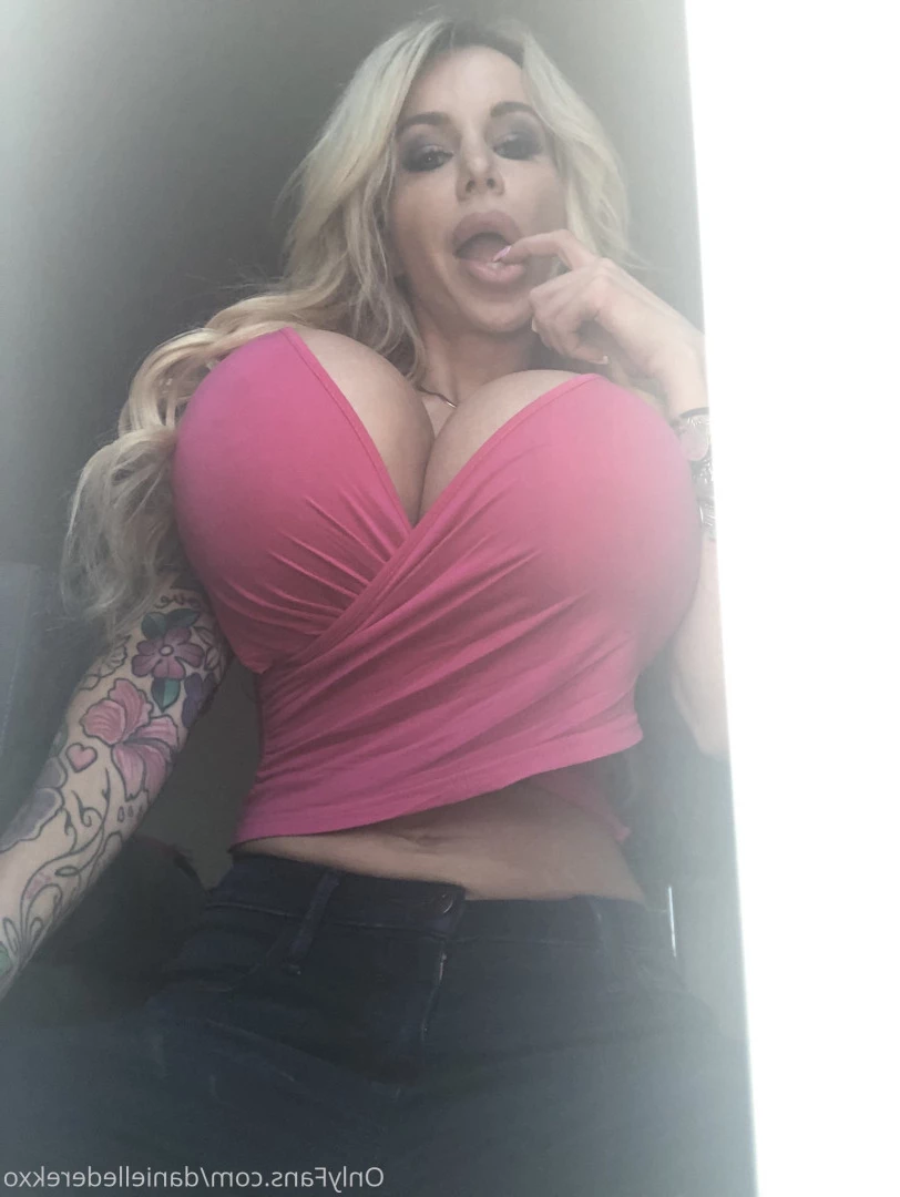Danielle Derek [ daniellederekxo ] Onlyfans leaked photo 8685216 on Hotleaks.tv