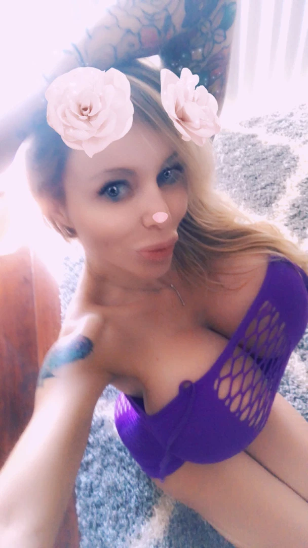 Danielle Derek [ daniellederekxo ] Onlyfans leaked photo 8693191 on Hotleaks.tv