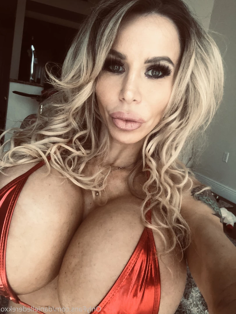 Danielle Derek [ daniellederekxo ] Onlyfans leaked photo 8695829 on Hotleaks.tv