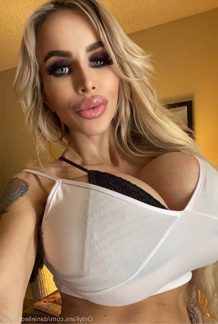 Danielle Derek [ daniellederekxo ] Onlyfans leaked photo 8700053 on Hotleaks.tv