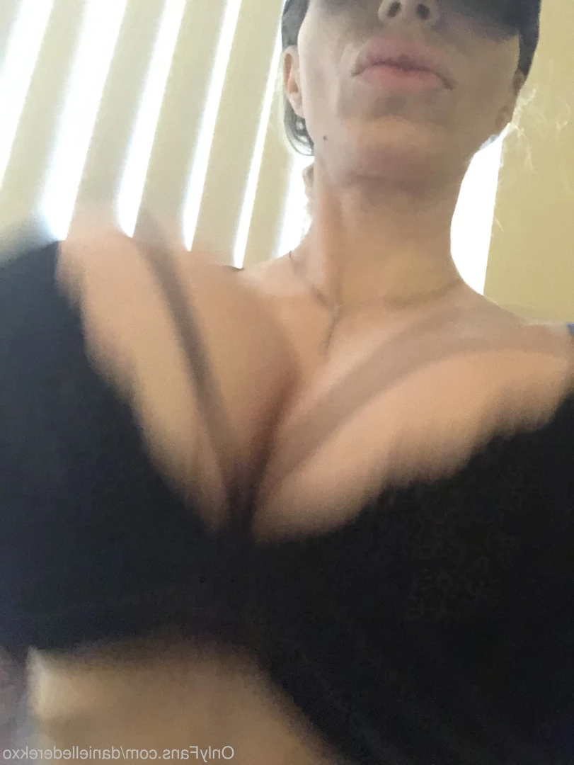 Danielle Derek [ daniellederekxo ] Onlyfans leaked photo 8701686 on Hotleaks.tv