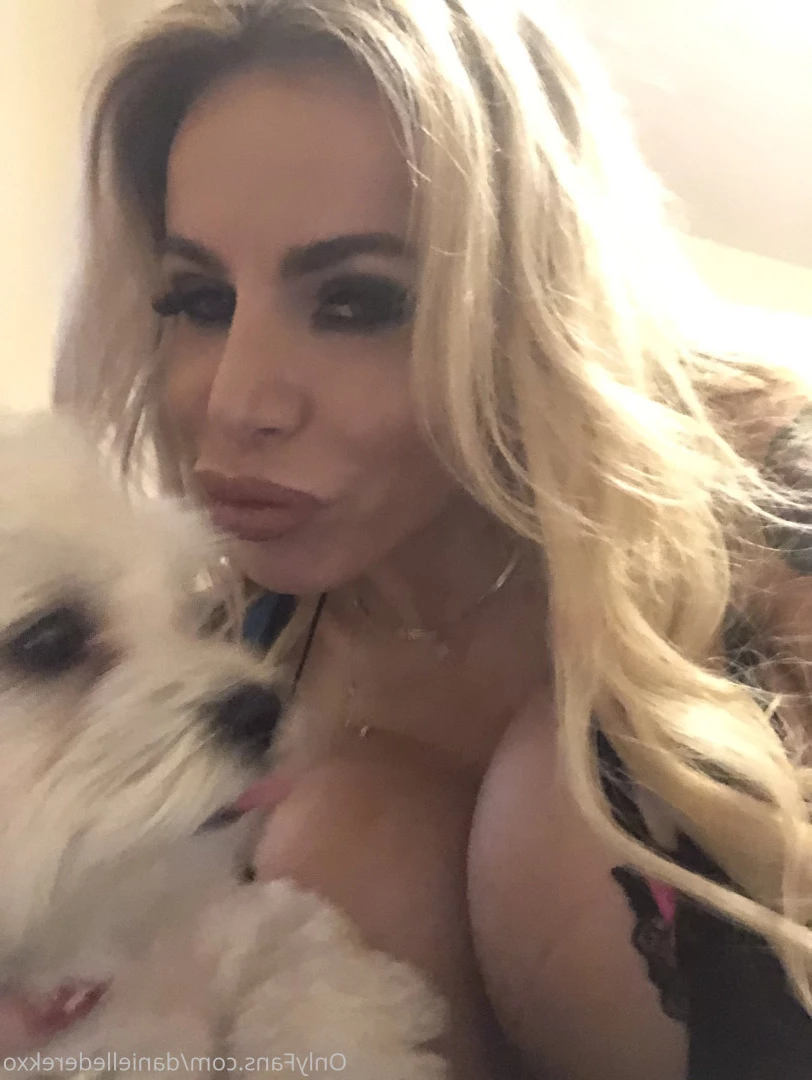 Danielle Derek [ daniellederekxo ] Onlyfans leaked photo 8705238 on Hotleaks.tv