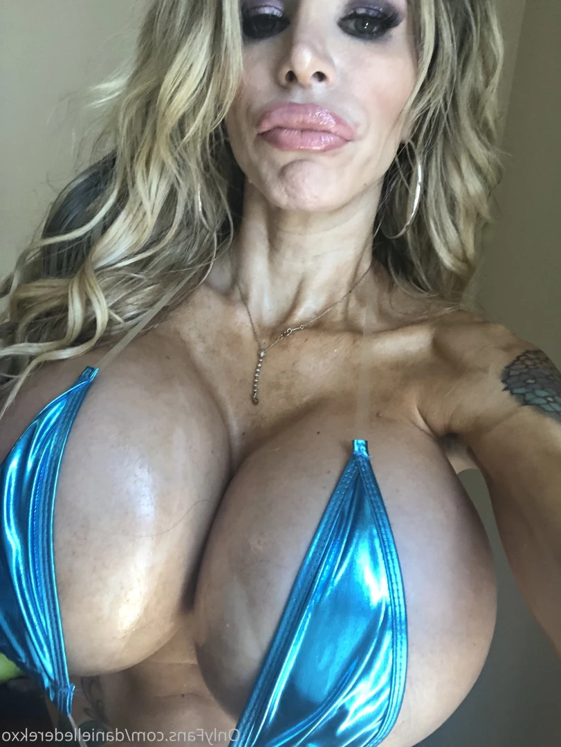 Danielle Derek [ daniellederekxo ] Onlyfans leaked photo 8706989 on Hotleaks.tv