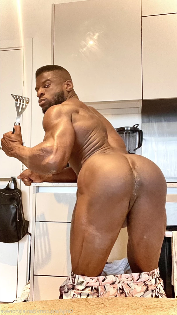 Daniel Shoneye [ danielshoneye ] Onlyfans leaked photo 11511641 on Hotleaks.tv