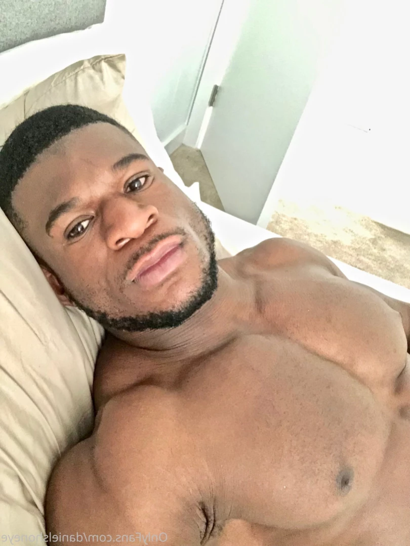 Daniel Shoneye [ danielshoneye ] Onlyfans leaked photo 12764059 on Hotleaks.tv