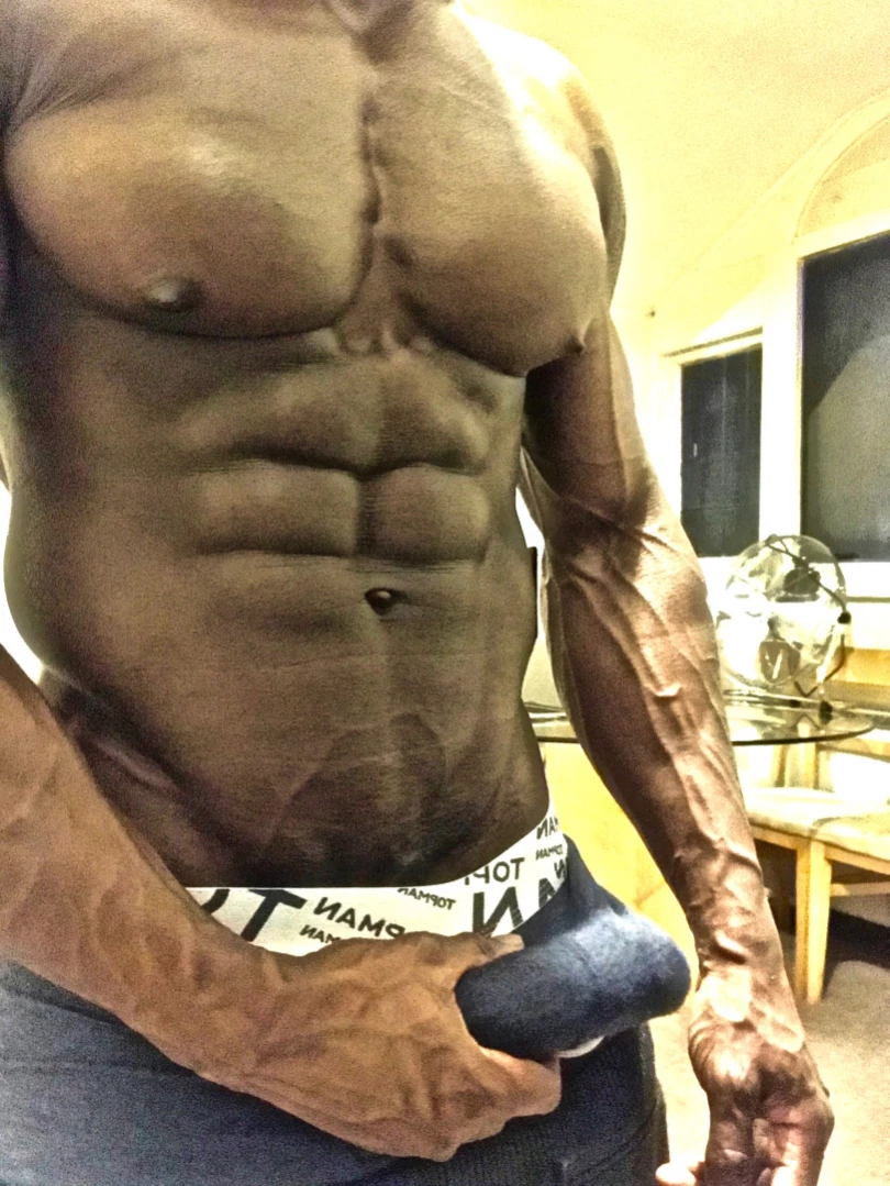 Daniel Shoneye [ danielshoneye ] Onlyfans leaked photo 12766294 on Hotleaks.tv