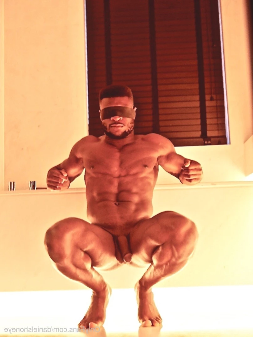 Daniel Shoneye [ danielshoneye ] Onlyfans leaked photo 12844808 on Hotleaks.tv
