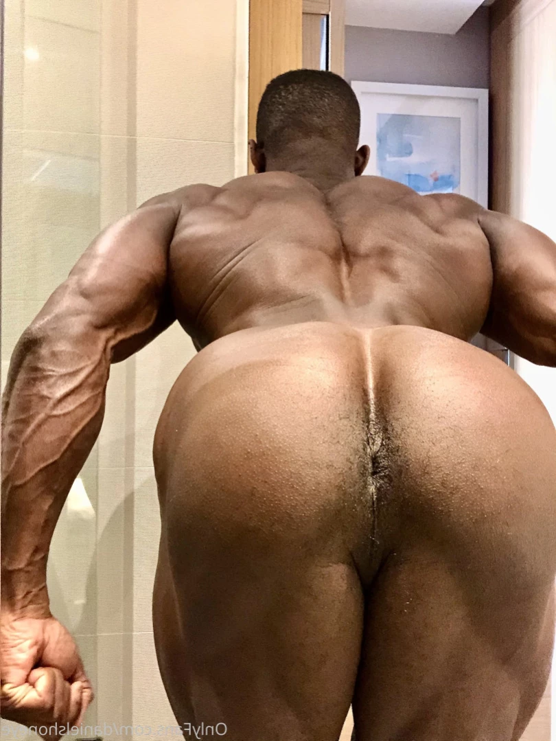 Daniel Shoneye [ danielshoneye ] Onlyfans leaked photo 12894490 on Hotleaks.tv